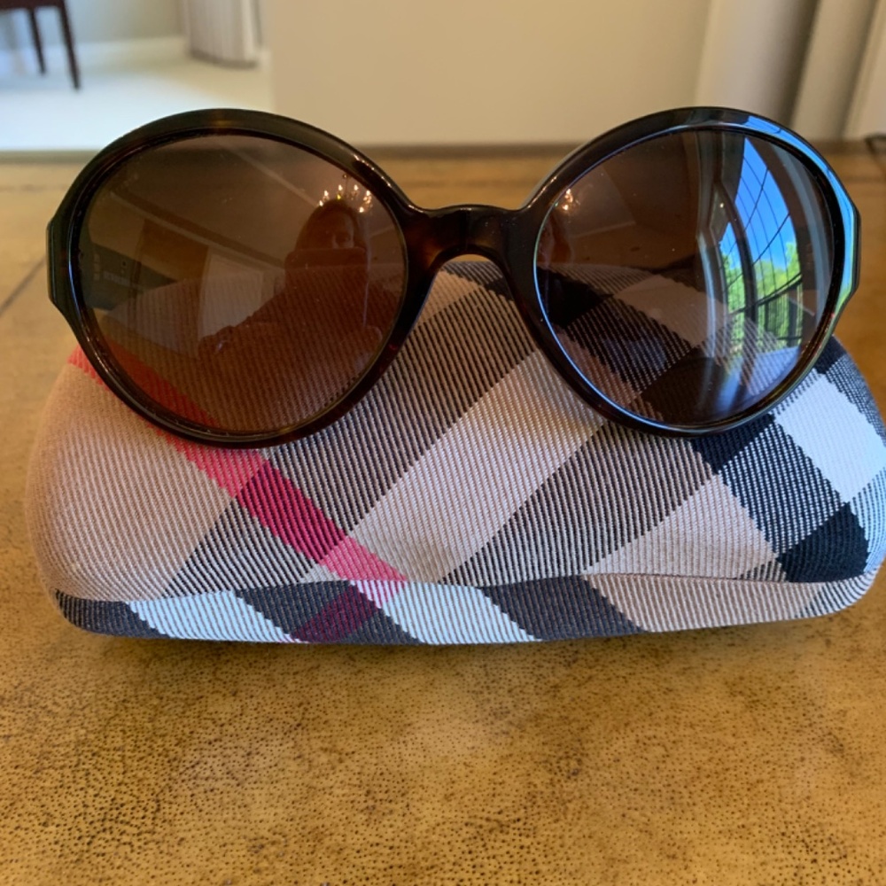 Burberry Sunglasses NEW